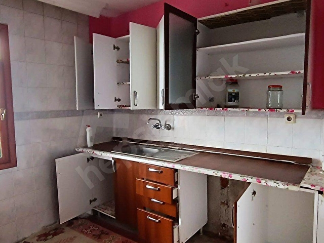 KARABÜK SAFRANBOLU YAZIKÖY DE SATILIK 3 KATLI MÜSTAKİL EV - Görsel 28