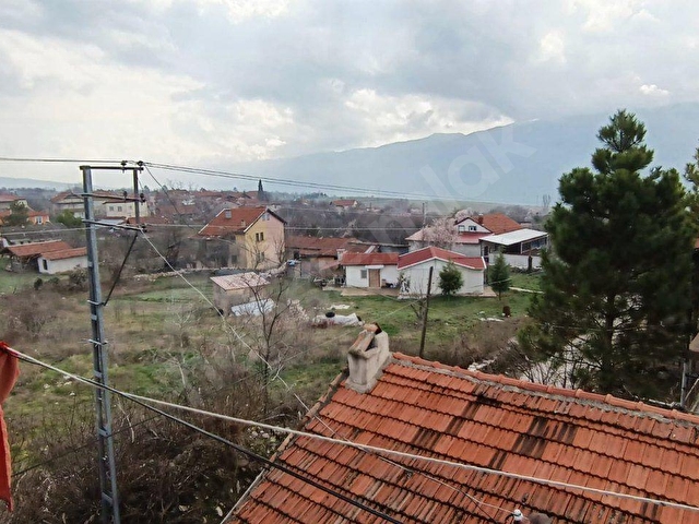 KARABÜK SAFRANBOLU YAZIKÖY DE SATILIK 3 KATLI MÜSTAKİL EV - Görsel 4