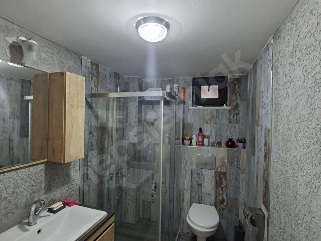 Apolyont Gayrimenkulden Barcelona Cityde deniz manzaralı daire - Görsel 29