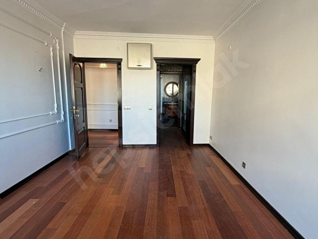 İmajPlusdan Valikonağı Cad.sinde Köşe Konumlu,Manzaralı,Ferah,Bakımlı - Görsel 11