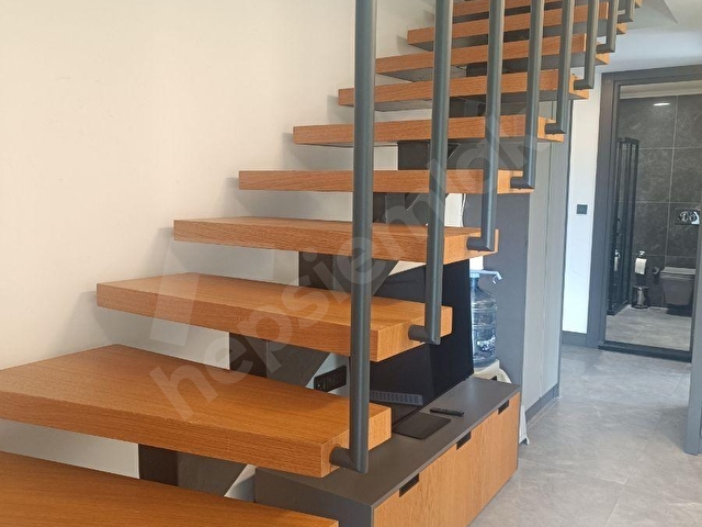 MARİNA BÖLG.DE DENİZ MANZARALI KİRALIK EŞYALI 2+1 DUBLEKS DAİRE