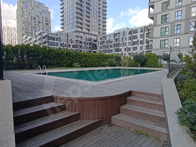 BAHÇEŞEHİR SUİTES SATILIK 2+1 TEMİZ DAİRE - Görsel 24