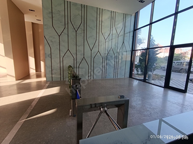 BAHÇEŞEHİR SUİTES SATILIK 2+1 TEMİZ DAİRE - Görsel 19