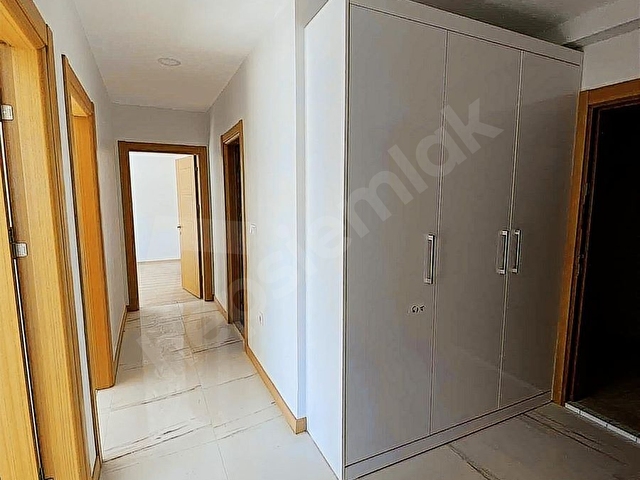 SCG GROUPTAN AİLE SİTESİNDE SIFIR EBV. BANYO AYRI MUTFAK 105M2 - Görsel 12