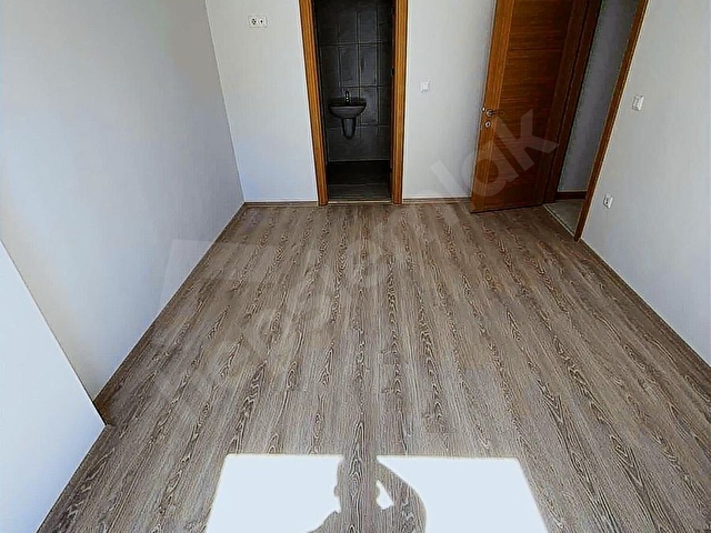 SCG GROUPTAN AİLE SİTESİNDE SIFIR EBV. BANYO AYRI MUTFAK 105M2 - Görsel 25
