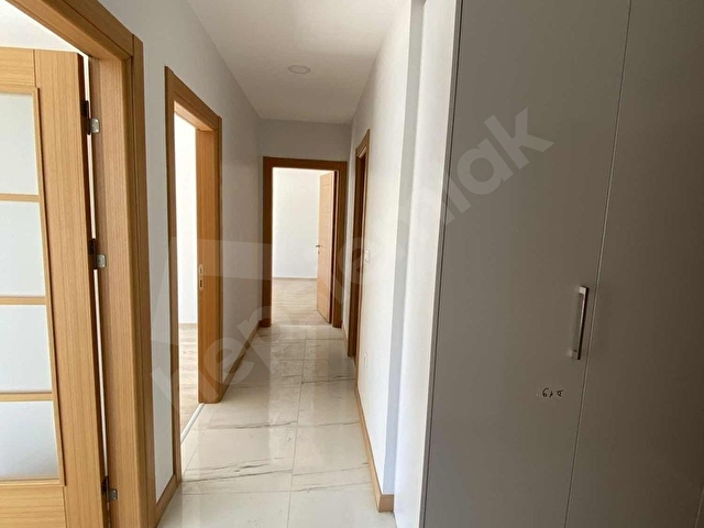 SCG GROUPTAN AİLE SİTESİNDE SIFIR EBV. BANYO AYRI MUTFAK 105M2 - Görsel 28