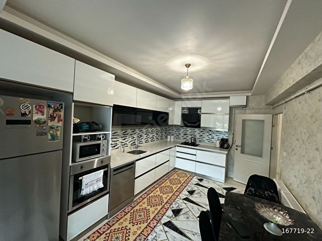 ŞEHİR MERKEZİNDE BULVAR ÜZERİNDE ÖNÜ AÇIK SATILIK 4+1 DAİRE - Görsel 6