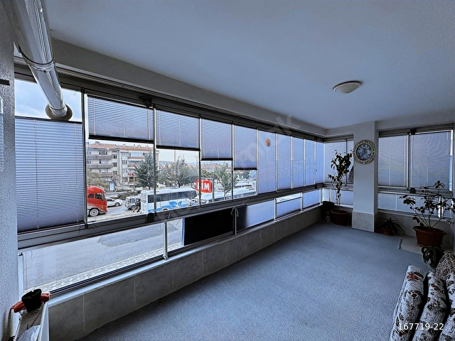 ŞEHİR MERKEZİNDE BULVAR ÜZERİNDE ÖNÜ AÇIK SATILIK 4+1 DAİRE - Görsel 13
