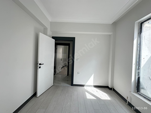 ERKILIÇ GAYRİMENKULDEN 8.CAD ÜZERİ GİYİNME ODALI 2+1 GİRİŞ KAT - Görsel 23