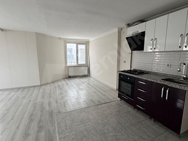 TIP FAKÜLTESİ CADDESİ KİRALIK 2+1 DAİRE !!!