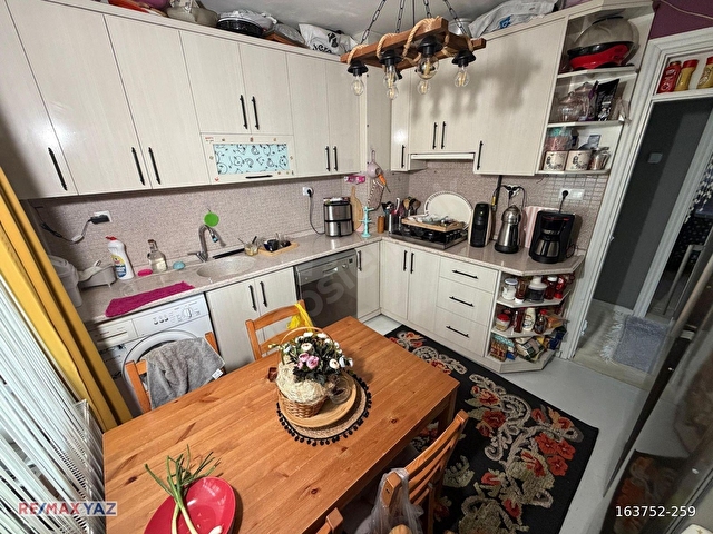 REMAX YAZ DAN ATATÜRK MAHALLESİNDE SATILIK ARAKAT DAİRE - Görsel 6