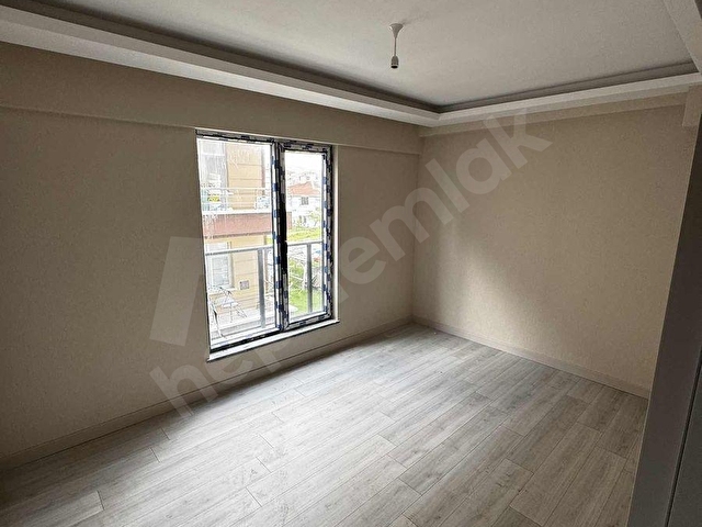 Y.BEYAZIT MAH. 3+1 LÜX YAPIM 120m² E.BANYOLU KİLERLİ EŞSİZ DAİRE - Görsel 13