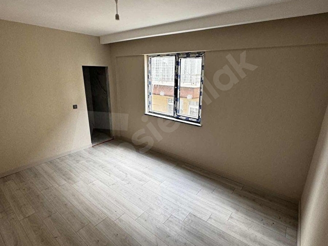 Y.BEYAZIT MAH. 3+1 LÜX YAPIM 120m² E.BANYOLU KİLERLİ EŞSİZ DAİRE - Görsel 22