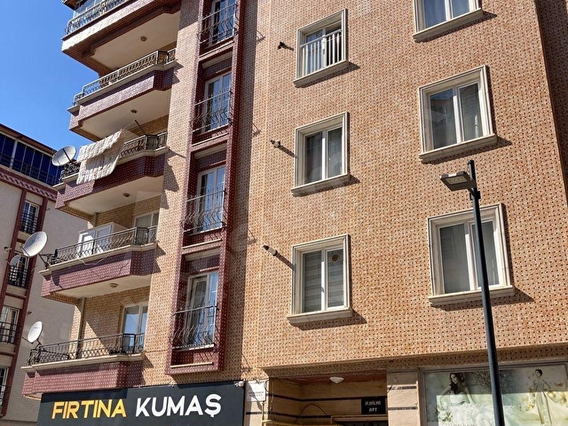 EFELİ EMLAKTAN MERKEZİ KONUMDA SATILIK DAIRE - Görsel 5