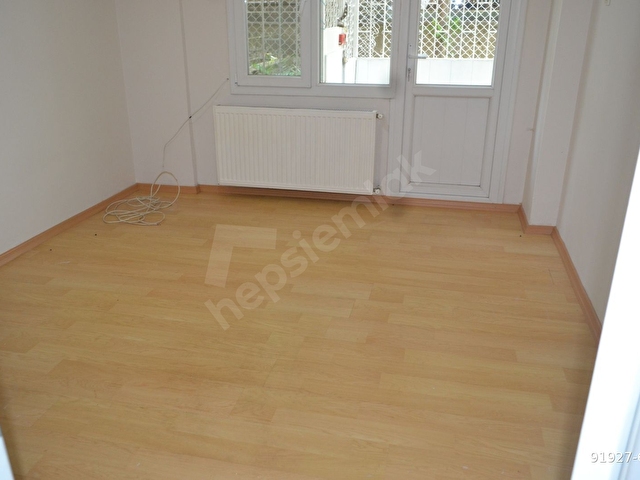 KARŞIYAKA GİRNE BULVARI YAKINI TADİLATLI BAHÇELİ SATILIK DAİRE - Görsel 21