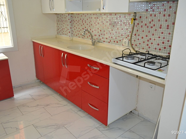 KARŞIYAKA GİRNE BULVARI YAKINI TADİLATLI BAHÇELİ SATILIK DAİRE - Görsel 8