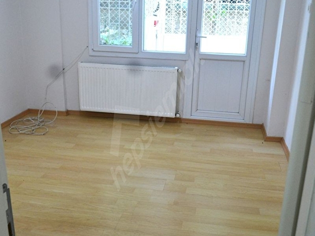 KARŞIYAKA GİRNE BULVARI YAKINI TADİLATLI BAHÇELİ SATILIK DAİRE - Görsel 18