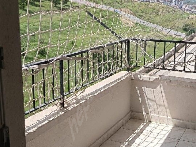 ​Sahibinden.Sincan Osmanlıda İçi Yenilenmiş, Masrafsız, Ara Kat 3+1 Daire. - Görsel 3