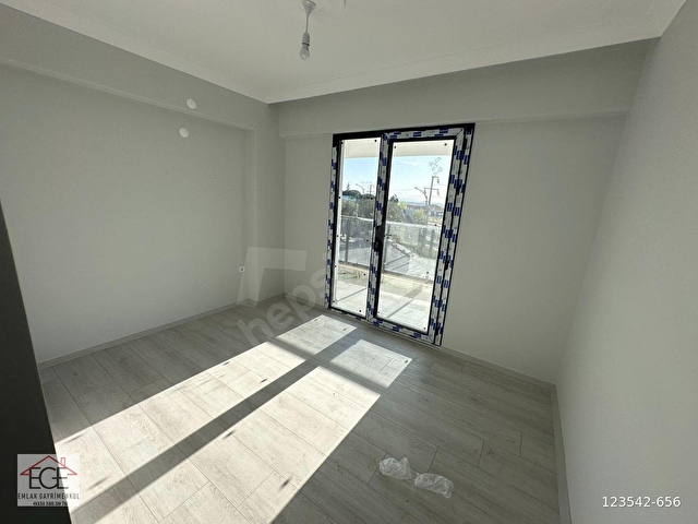 EGE EMLAKTAN OTOGAR KARŞISINDA ÖN CEPHE KİRALIK 2+1 DAİRE - Görsel 15