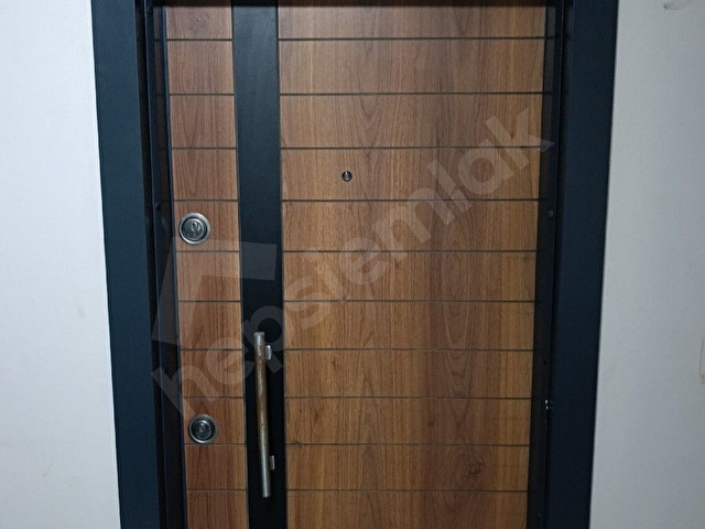 Anıt mah eşyalı kiralık daire