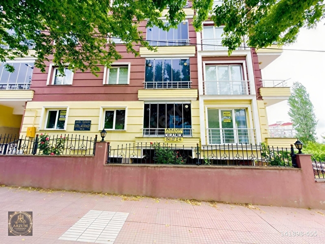 MERZİFON HAFIZ MUSTAFA PAŞA CADDESİNDE GÜL KONAĞINDA - Görsel 3