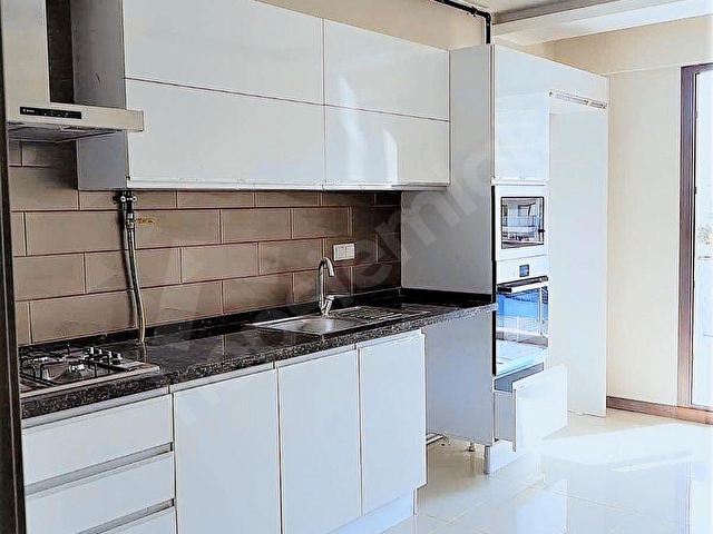 Egekent 2de Merkezi Lokasyonda 3+1 Kiralık Daire - Görsel 8