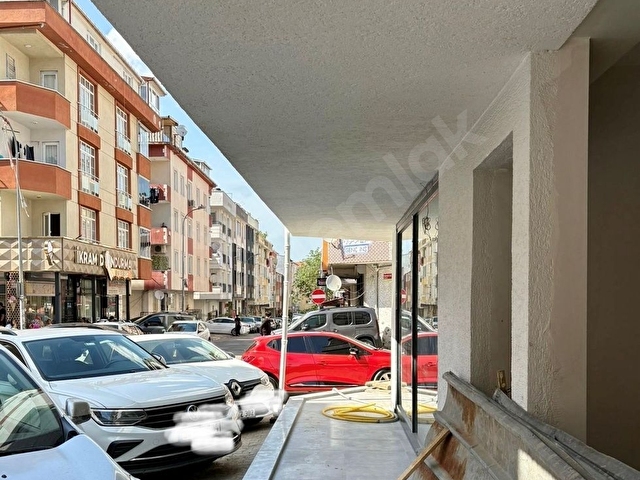 ÇEKMEKÖY MEHMET AKİFTE CADDE ÜZERİ 160 m² SIFIR KİRALIK DÜKKAN! METROYA YAKIN FIRSAT! - Görsel 12