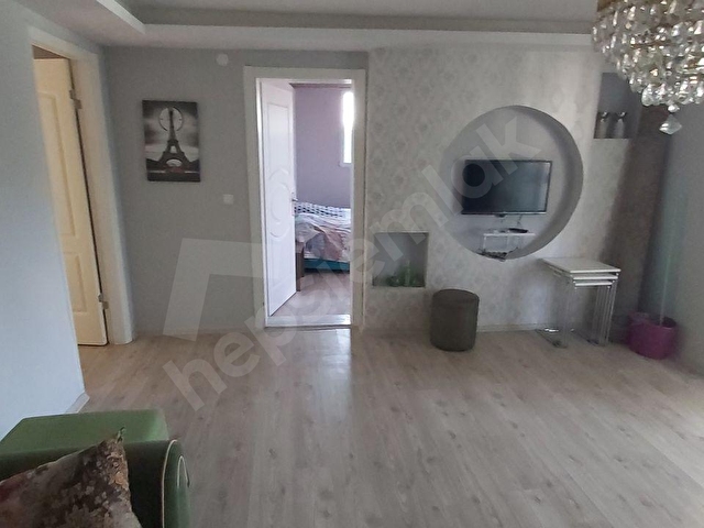 Ağaçlıda Havuzlu, Tek Katlı, Eşyalı, Müstakil Ev - Görsel 22