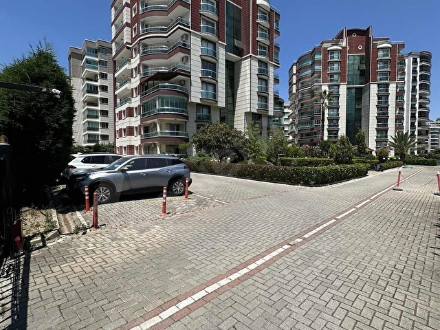 ÇİZGİ GAYRİMENKULDEN GÜZELYURTTA 4+1 KİRALIK DAİRE - Görsel 5