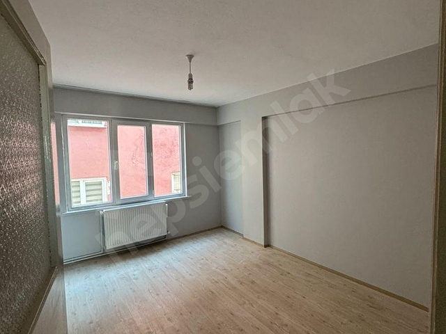 İSERA GAYRİMENKULDEN KEMER KÖPRÜ YAKININDA 3+1 KİRALIK DAİRE - Görsel 10
