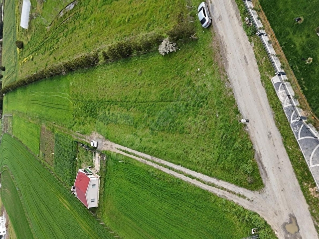 SATILIK KABAKÇADA ASFALT ÜSTÜ 1.792 m² - Görsel 14