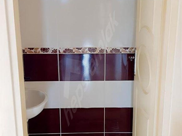 GEBZE ISSIKGÖL CADDE ÜZERİNDE KİRALIK 4+1 DAİRE - Görsel 27