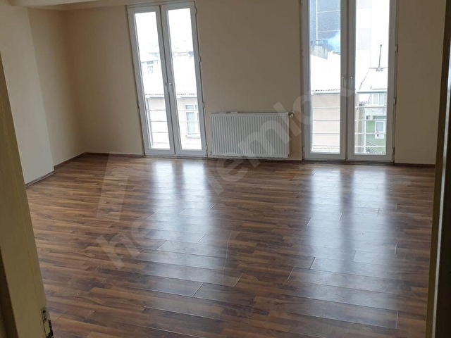 GEBZE ISSIKGÖL CADDE ÜZERİNDE KİRALIK 4+1 DAİRE - Görsel 7