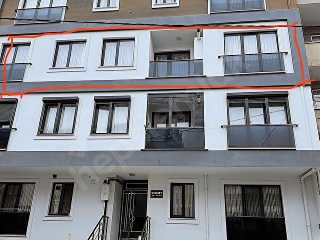 ESATPAŞADA EMSALSİZ 3+1 FIRSAT ARA KAT DAİRE