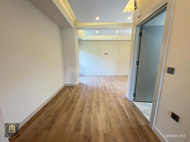 KEMALPAŞA ULUCAK 1010M2 ARSA İÇİNDE 4+1 SATILIK VİLLA - Görsel 20
