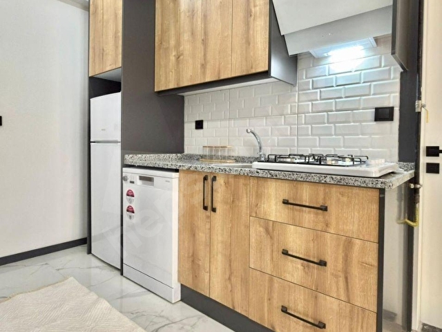 SALTAK CADDESİ MEVKİİ SIFIR 1+1 BALKONLU LÜKS SUIT DAİRE - Görsel 5