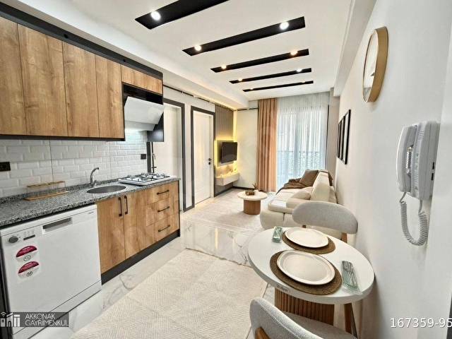SALTAK CADDESİ MEVKİİ SIFIR 1+1 BALKONLU LÜKS SUIT DAİRE - Görsel 7