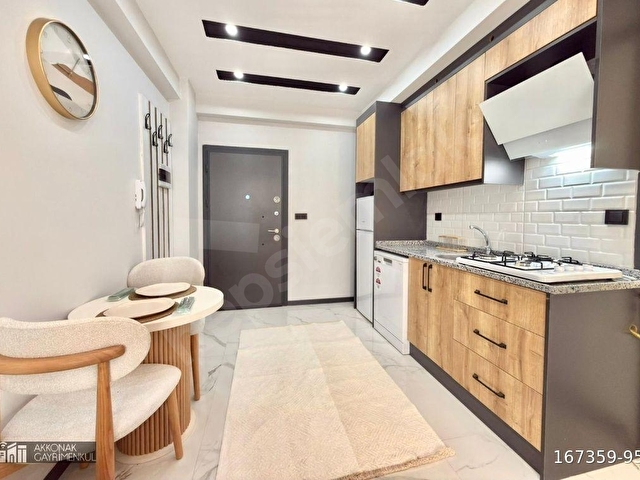 SALTAK CADDESİ MEVKİİ SIFIR 1+1 BALKONLU LÜKS SUIT DAİRE - Görsel 4