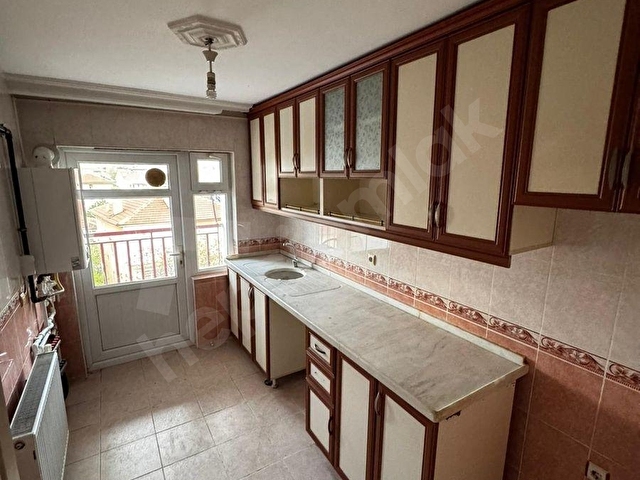 Y.BEYAZIT MAH. KATTA KİRALIK ASANSÖRLÜ 3+1 DAİRE - Görsel 8