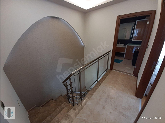 (A1813) Havuzlu site, geniş yeşil alan, denize marketlere yakın. - Görsel 28