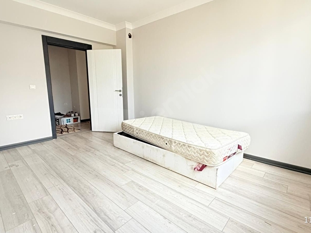 MERKEZİ KONUMDA!! ASANSÖRLÜ-TERAS BALKONLU- LÜKS 3+1 DAİRE - Görsel 16