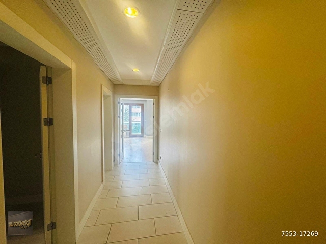KOZYATAĞINDA SİTE İÇERİSİNDE GÜVENLİKLİ, HAVUZLU 125m2 NET BOŞ DAİRE - Görsel 12