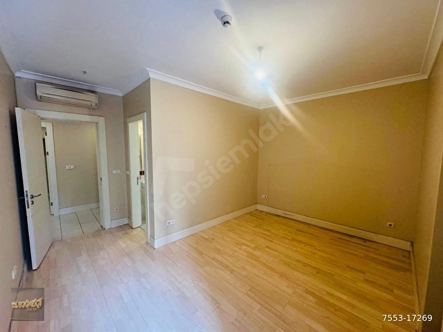 KOZYATAĞINDA SİTE İÇERİSİNDE GÜVENLİKLİ, HAVUZLU 125m2 NET BOŞ DAİRE - Görsel 30