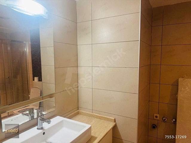 KOZYATAĞINDA SİTE İÇERİSİNDE GÜVENLİKLİ, HAVUZLU 125m2 NET BOŞ DAİRE - Görsel 27