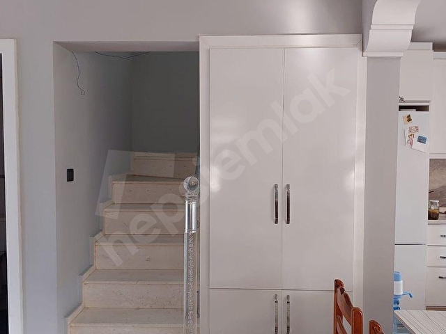 Denize 300 Metre Manzaralı Doğalgazlı 4+1 Villa - Görsel 24