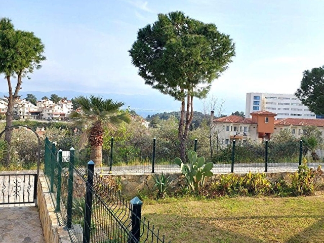 Denize 300 Metre Manzaralı Doğalgazlı 4+1 Villa - Görsel 19