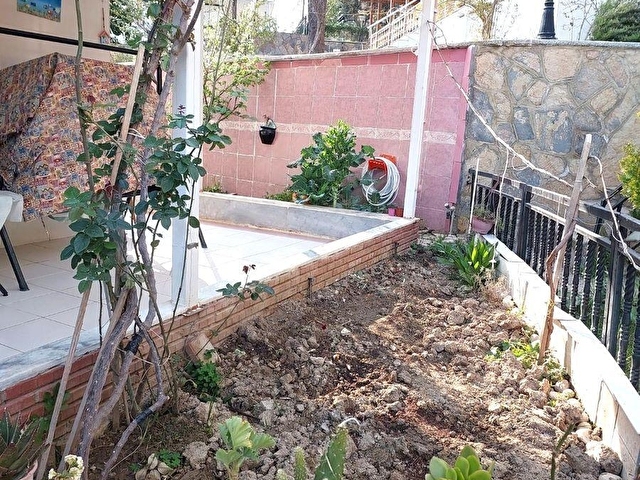 Denize 300 Metre Manzaralı Doğalgazlı 4+1 Villa - Görsel 11