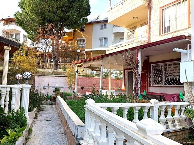 Denize 300 Metre Manzaralı Doğalgazlı 4+1 Villa - Görsel 4