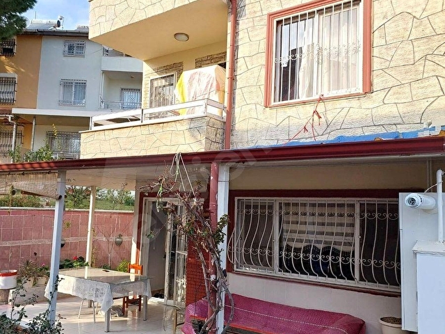 Denize 300 Metre Manzaralı Doğalgazlı 4+1 Villa