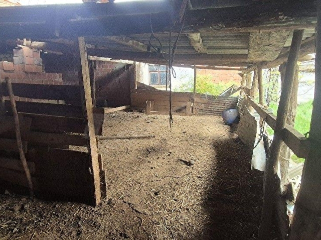 DEMİRSÖZ ÇANAKKALE BAYRAMİÇ PINARBAŞI KÖYÜ SATILIK MÜSTAKİL BAHÇELİ TAŞ DUVAR KÖY EVİ - Görsel 17